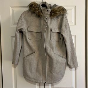 BB Dakota heather grey jacket with fur trimmed hood
